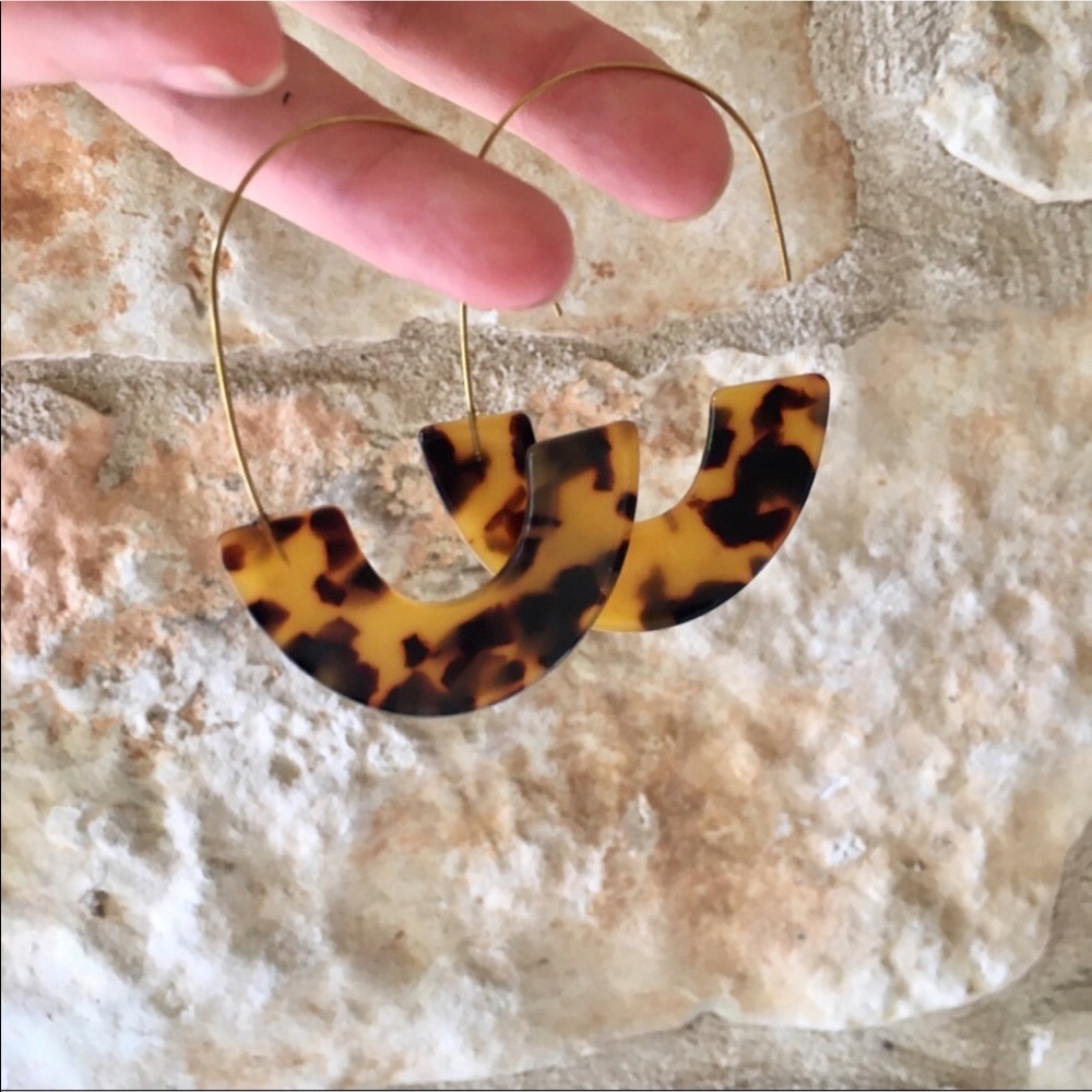 Anthropologie Rylan Crescent Earrings